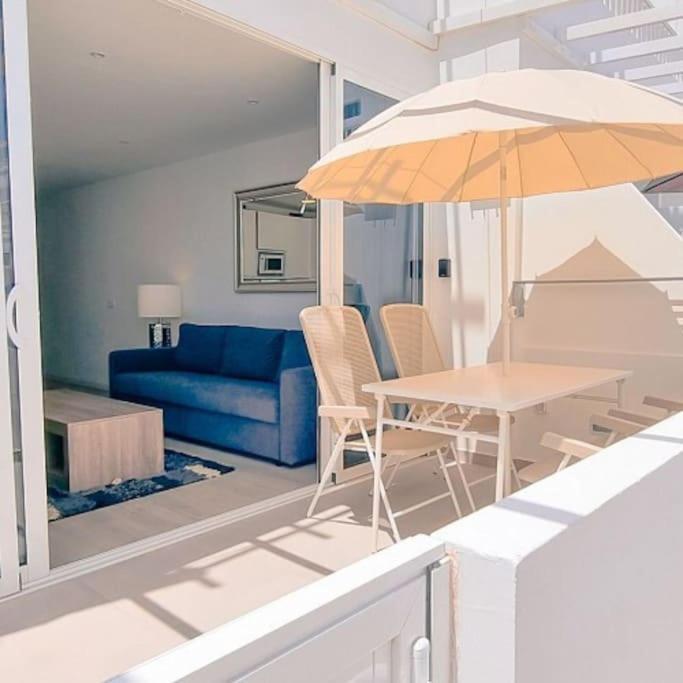 Puerto Del Carmen Airconditioned 2Bed Poolside Apt Exteriör bild